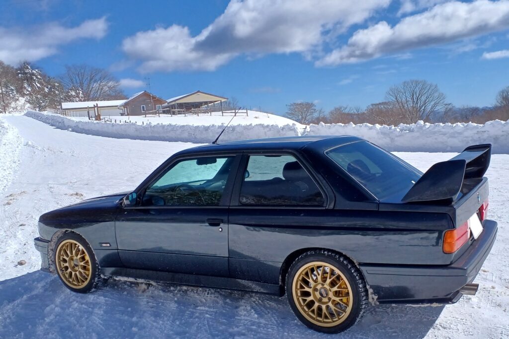 クラカフェ2026エントリー車両｜BMW M3｜1986年式　(MID:2088)